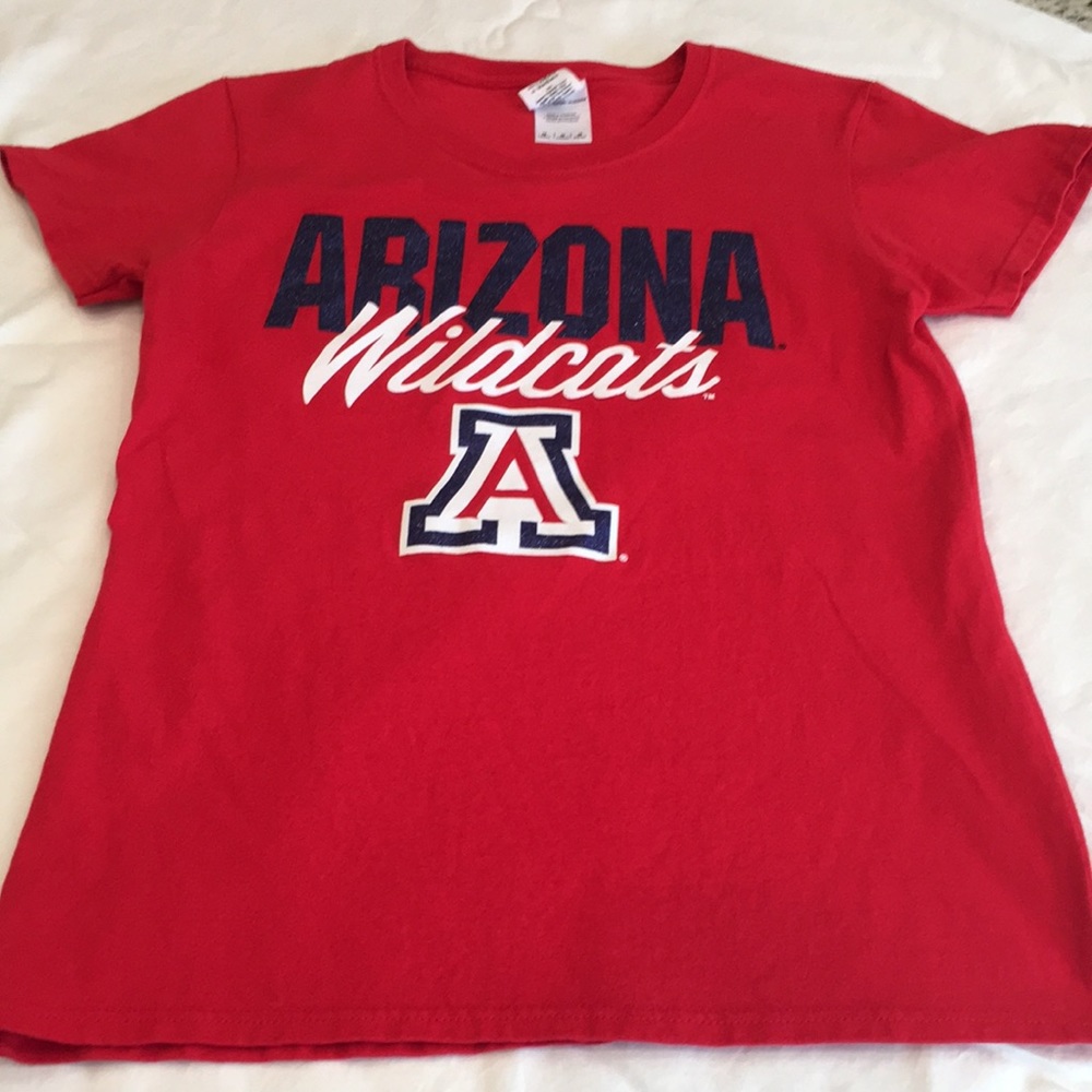 U of A Wildcats Women’s T-Shirt